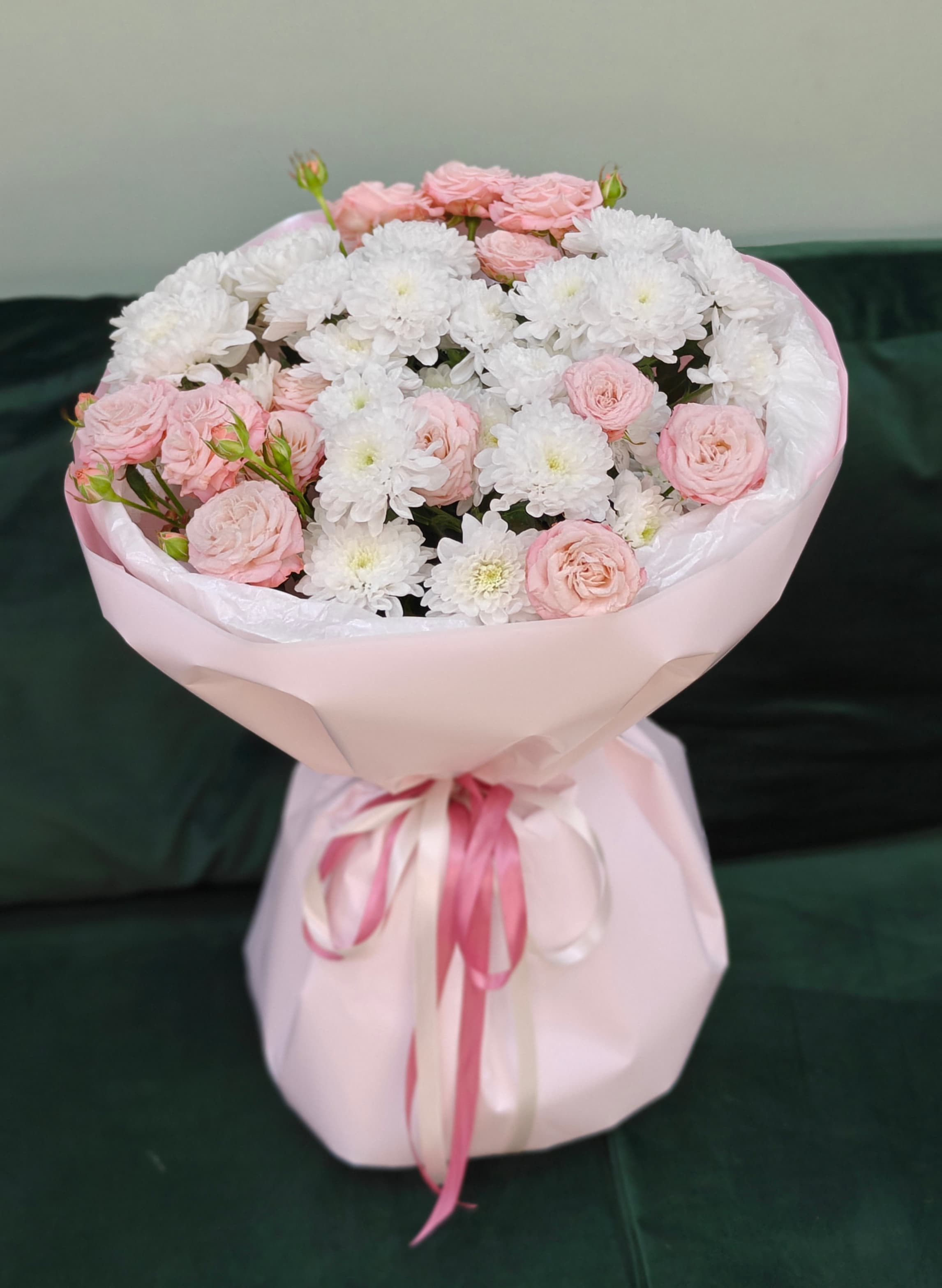 Букет пионовидных роз Бомбастик