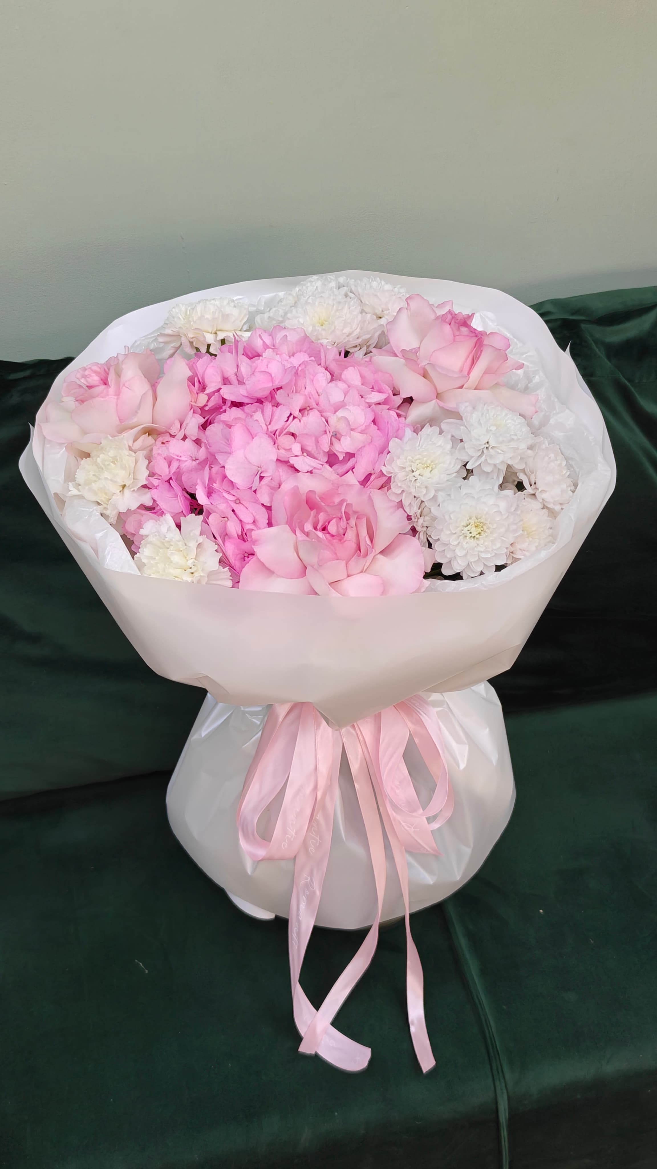 Букет французских розовых роз