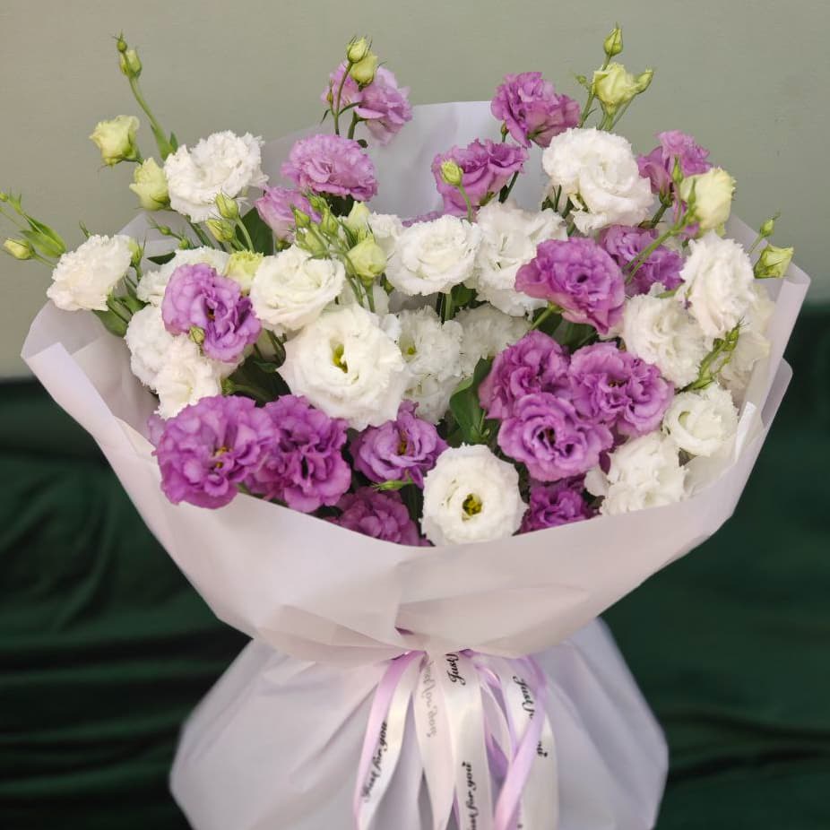 Букет из эустомы